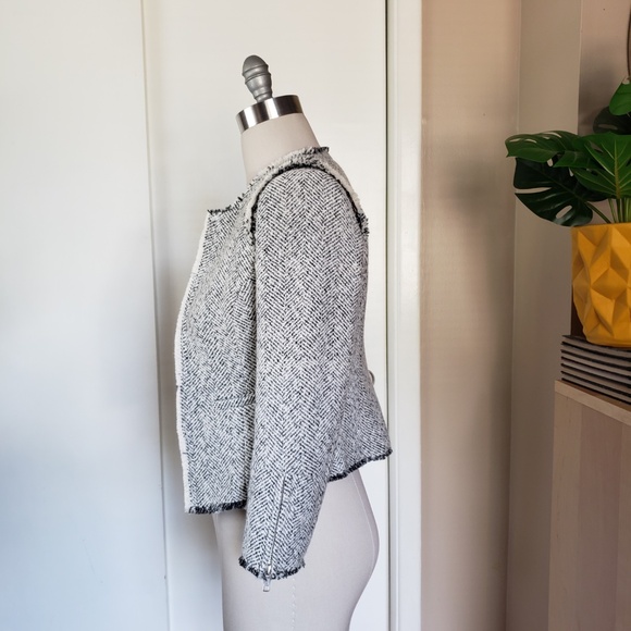 Timeless Style Tweed Blazer Size Small! - Picture 6 of 13
